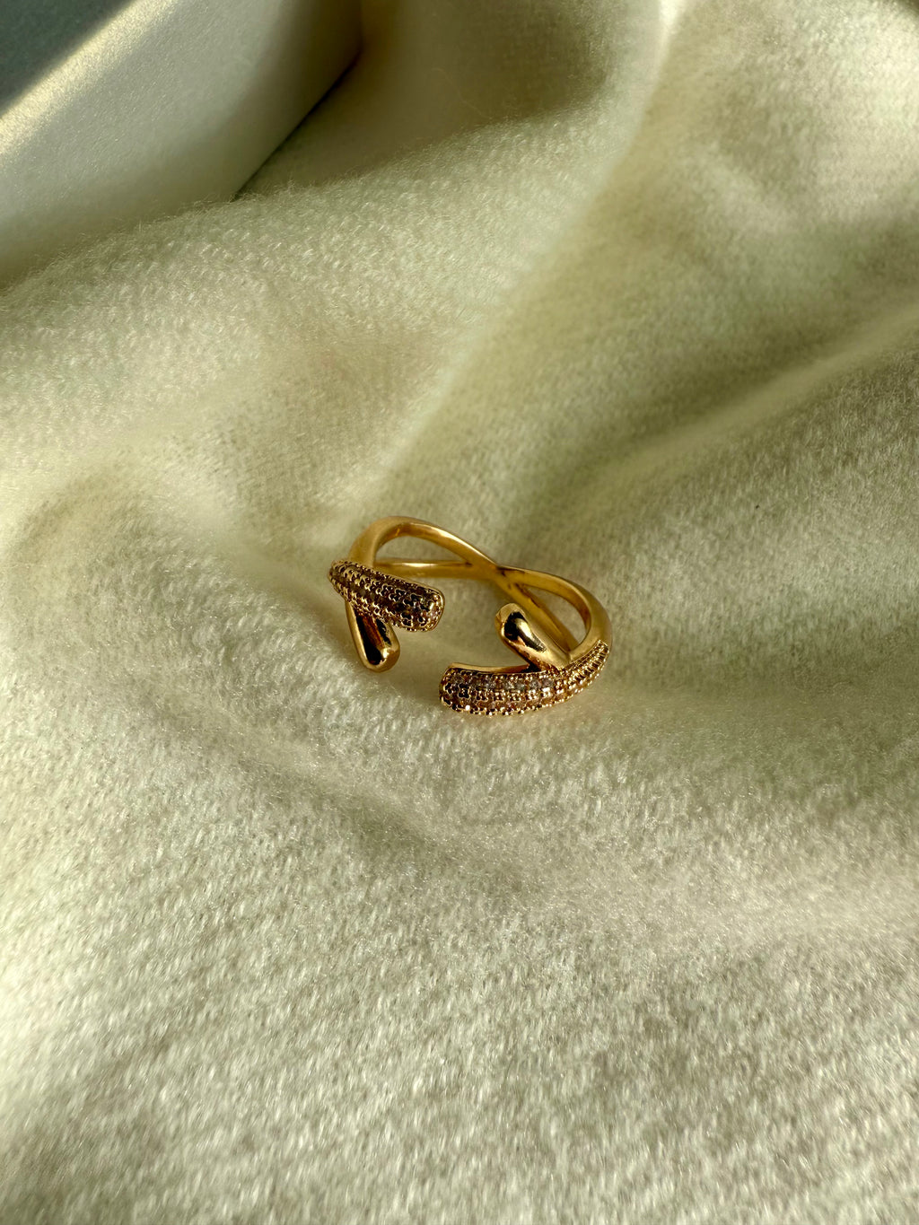 Eloa Ring