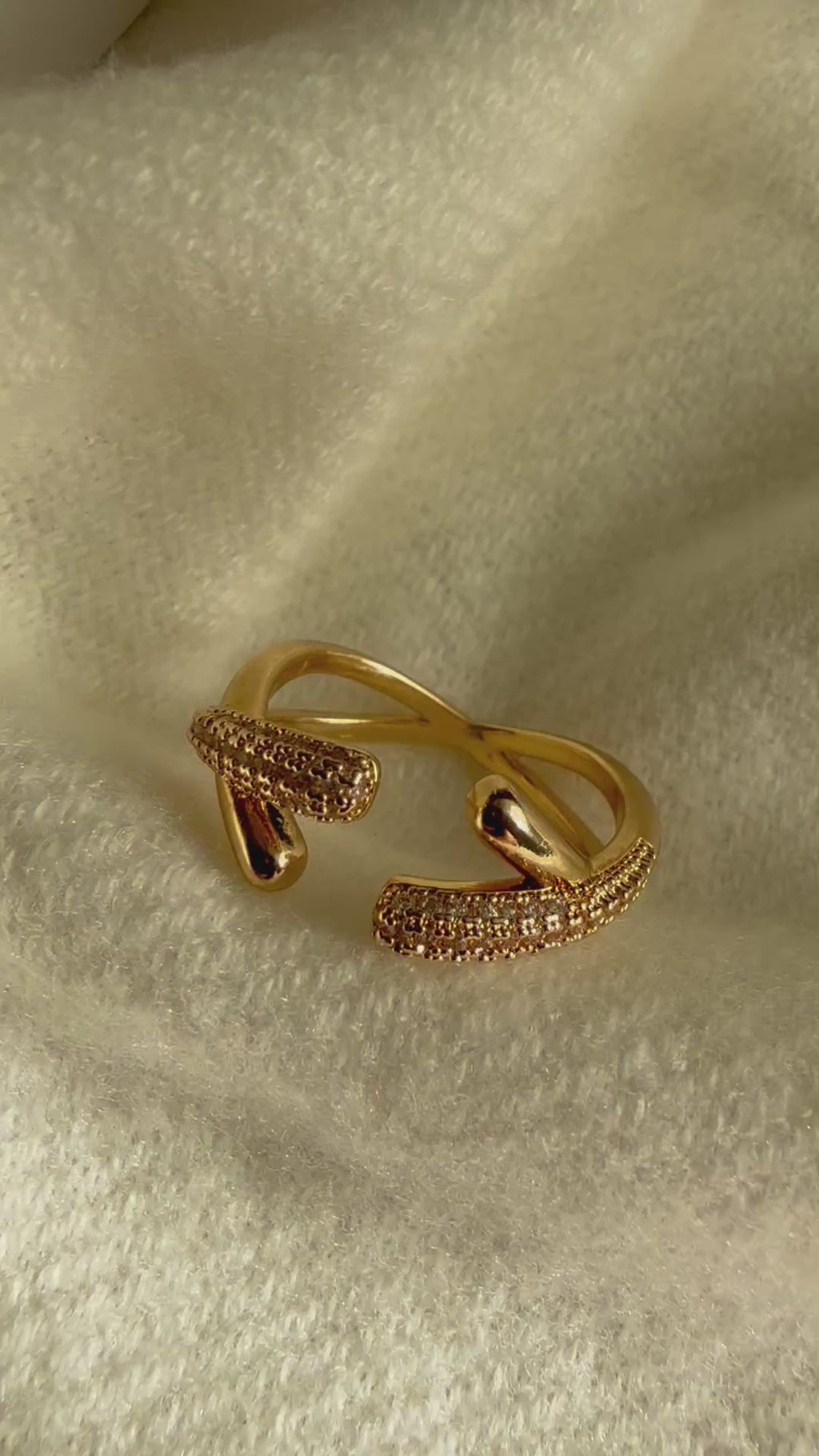 Eloa Ring